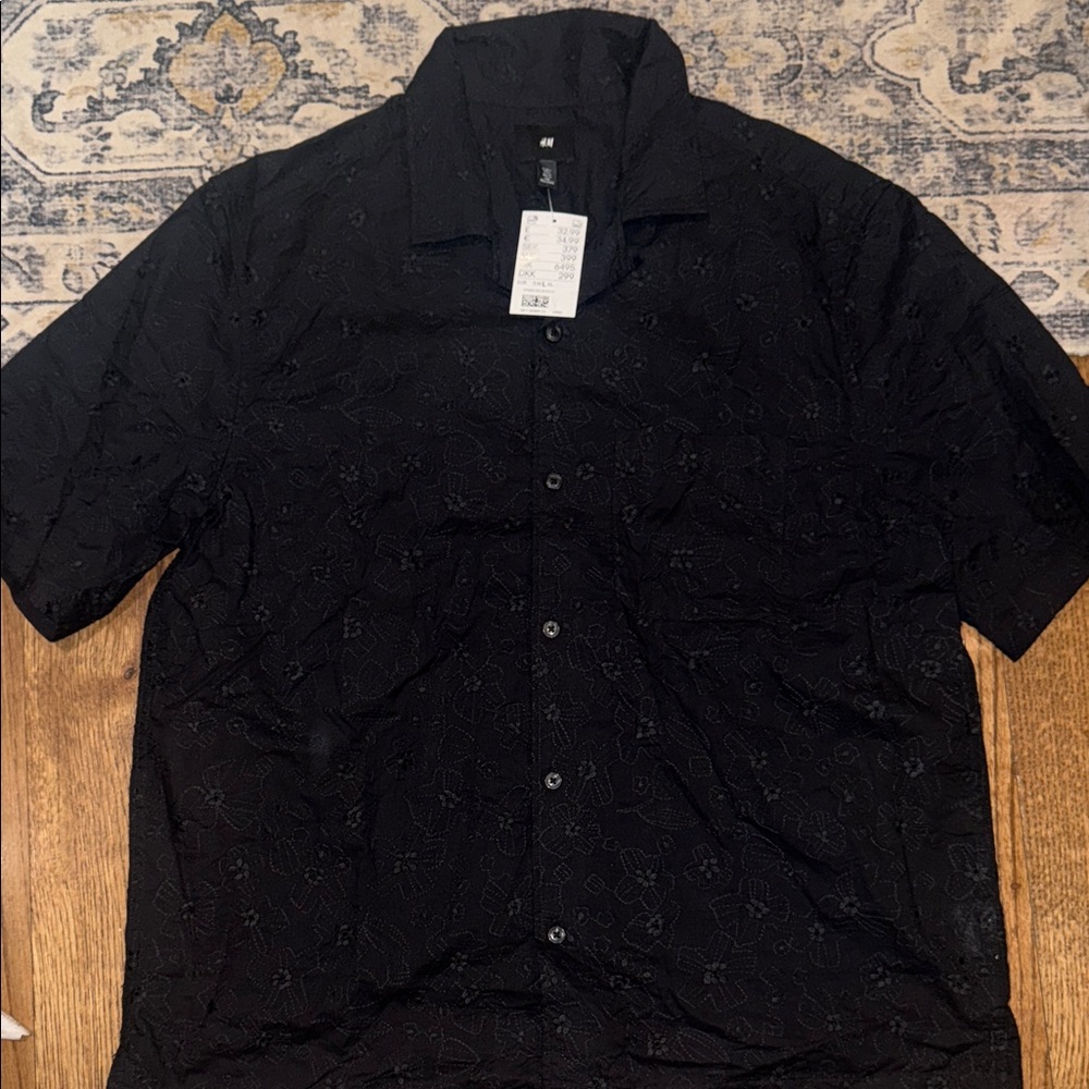 H&M Black Casual Button Down Shirt